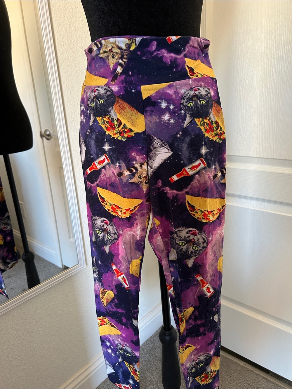 No Boundaries Purple Galaxy Cat & Taco Leggings